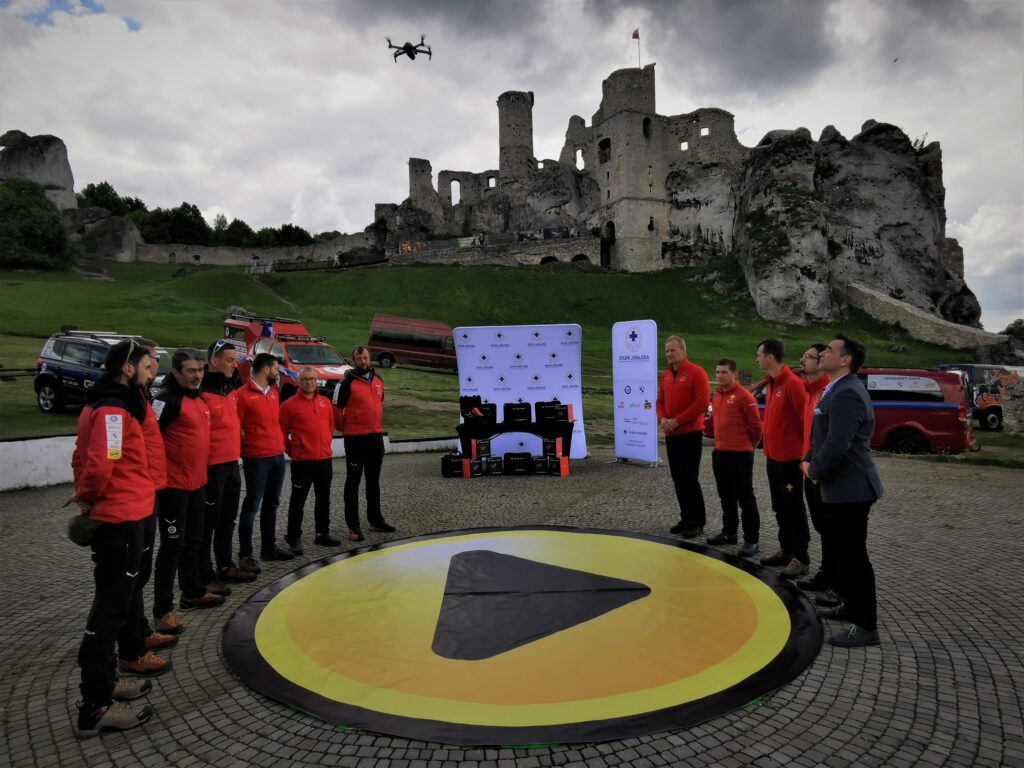 Wszystkie Grupy Regionalne GOPR otrzymały nowe drony od Fundacji Mediaexpert „Włącz się”